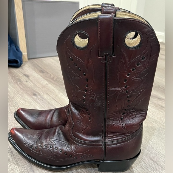 Men’s 11D Durango Black Cherry 11” Leather Stitch Cowboy Boots Great Condition - Picture 5 of 9